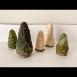 Needle felted Christmas tree